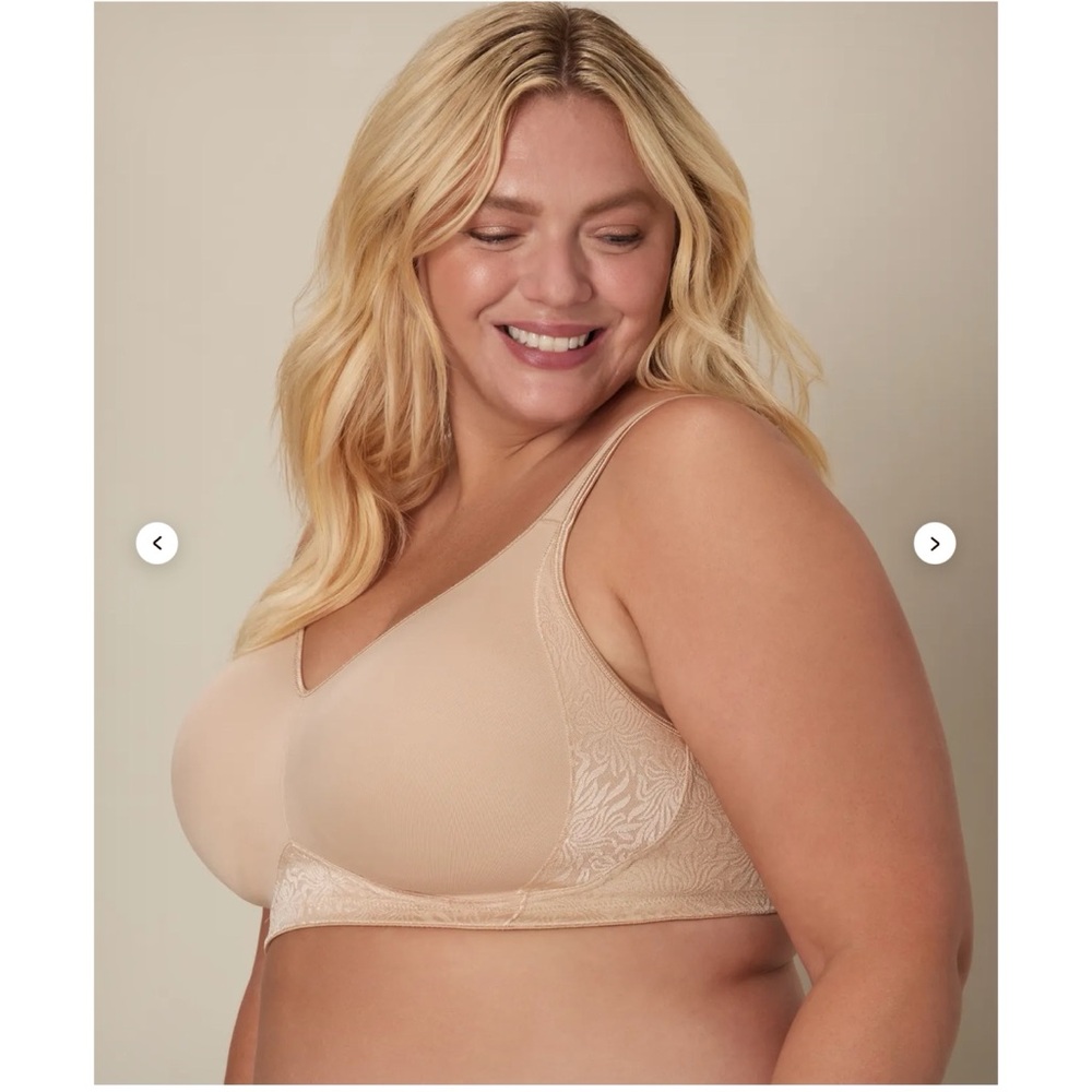 Playtex 18 Hour Smoothing Wireless Bra